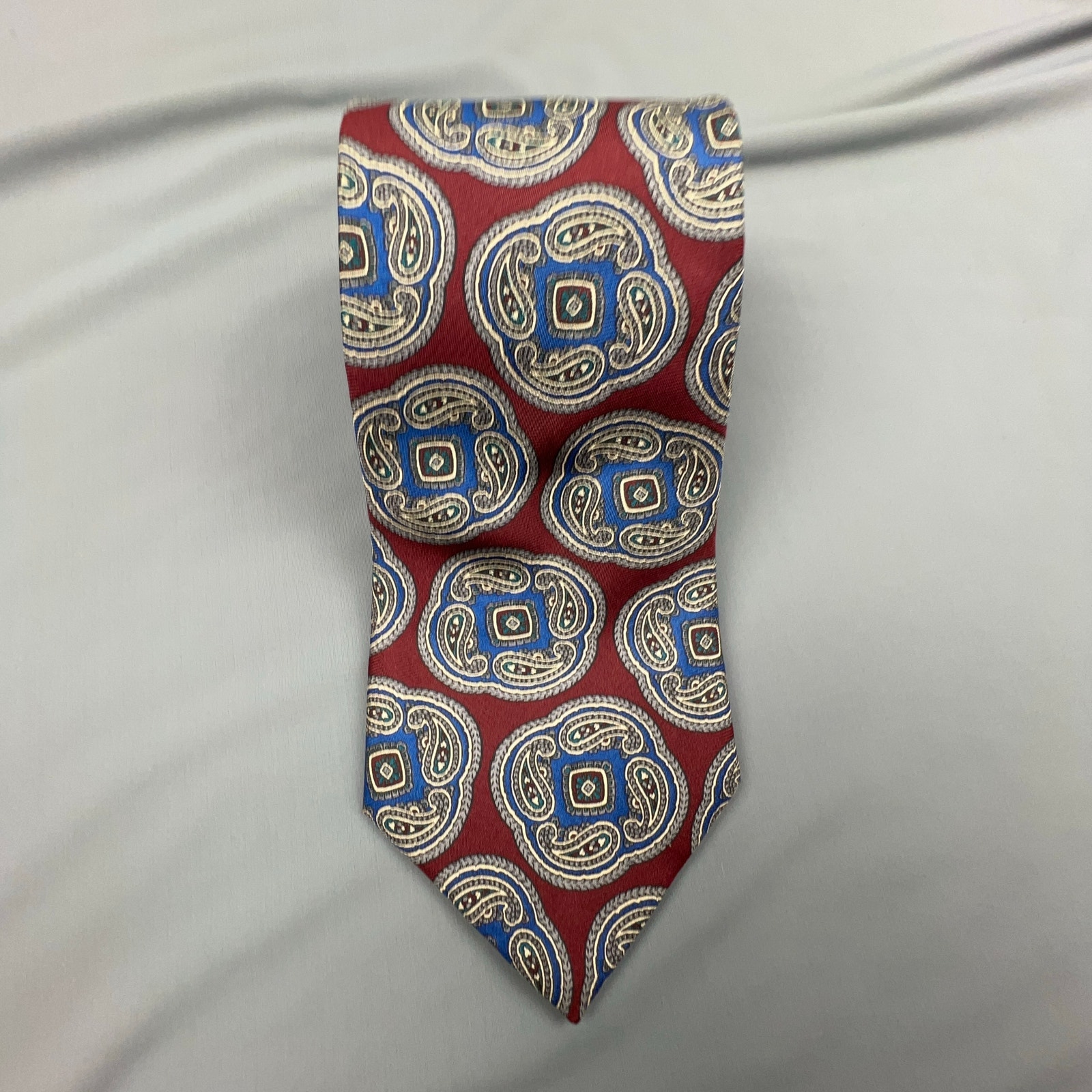 Bert Pulitzer Silk Tie Red Blue Paisley Usa 60x3.5